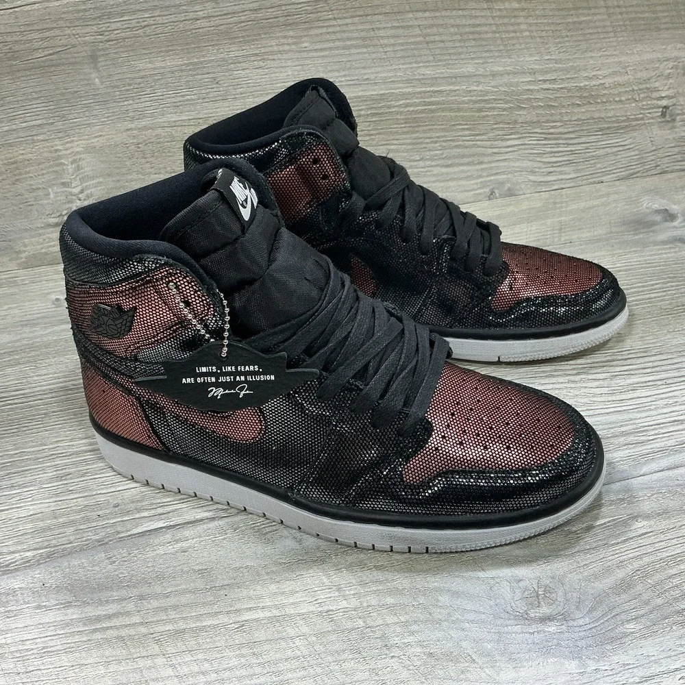 Nike Air Jordan 1 Retro High OG Fearless Sneakers Women's Size 7.5 CU6690-006